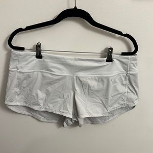 Lululemon Speed Up Shorts 2.5 White Size 12